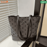 Buy Women’s Large Capacity Casual Tote Bag in Bangladesh | Korean Fashion Shoulder Bag