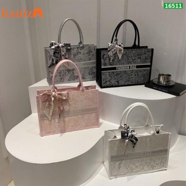Buy Stylish Tote Bags for Women in Bangladesh